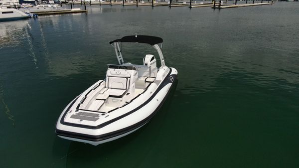 Walker Bay 22 image