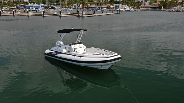 Walker Bay 22 image