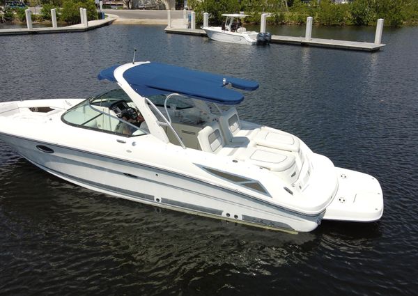 Sea Ray 300 SLX image