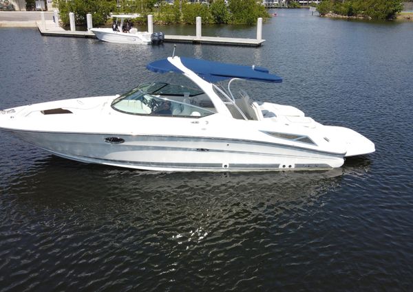 Sea Ray 300 SLX image