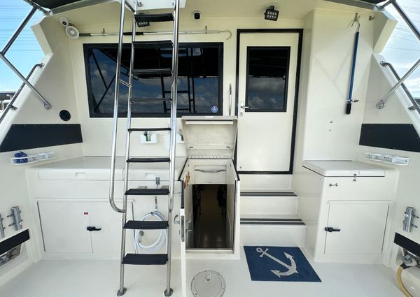 Hatteras Enclosed Bridge Sportfish image