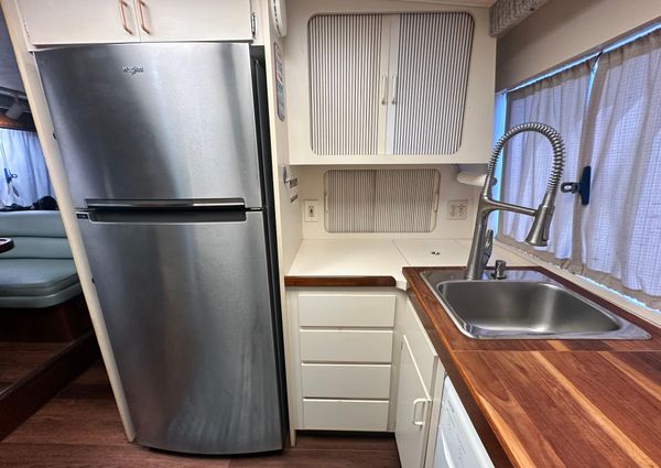 Hatteras Enclosed Bridge Sportfish image