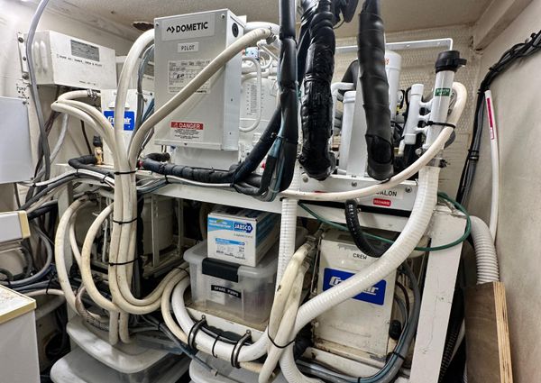 Hatteras Enclosed Bridge Sportfish image