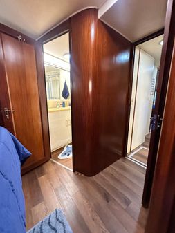 Hatteras Enclosed Bridge Sportfish image