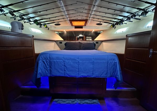 Hatteras Enclosed Bridge Sportfish image