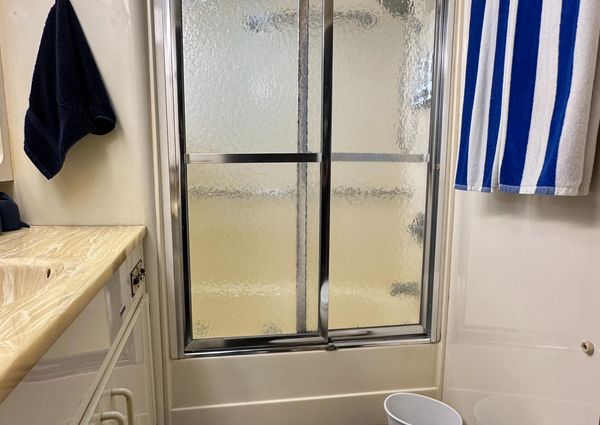 Hatteras Enclosed Bridge Sportfish image