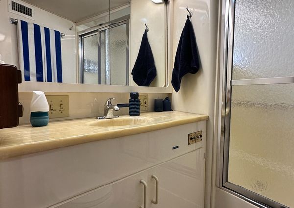 Hatteras Enclosed Bridge Sportfish image