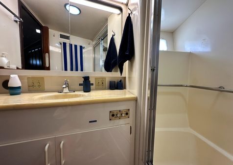 Hatteras Enclosed Bridge Sportfish image