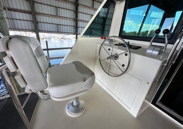 Hatteras Enclosed Bridge Sportfish image