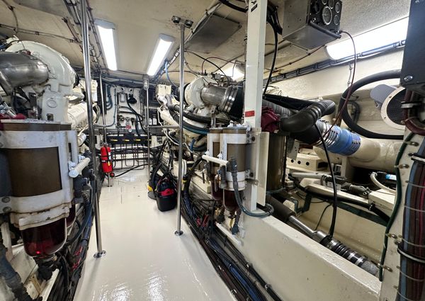 Hatteras Enclosed Bridge Sportfish image