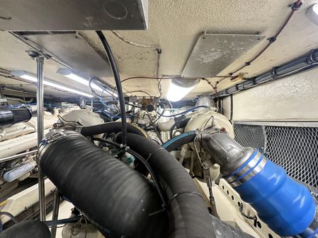 Hatteras Enclosed Bridge Sportfish image