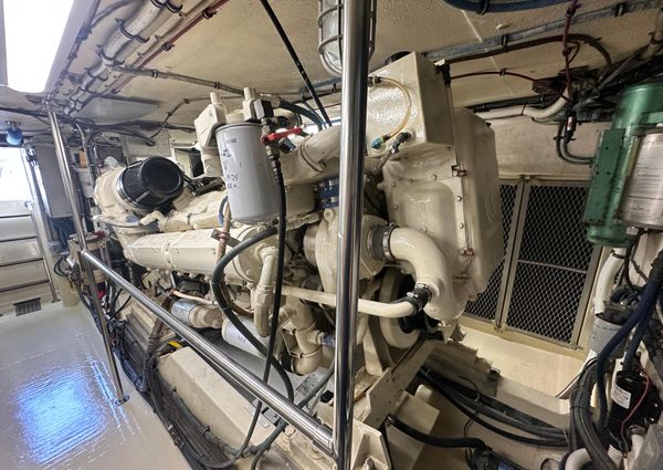 Hatteras Enclosed Bridge Sportfish image