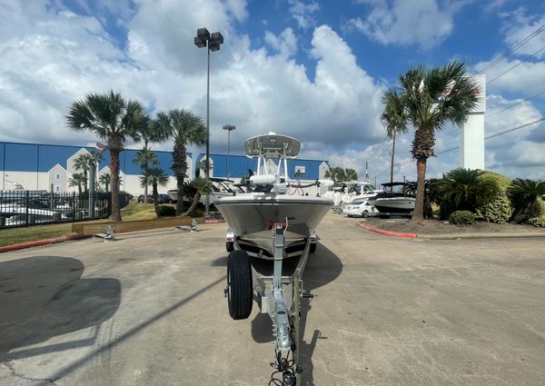 Pathfinder 2500 Hybrid image