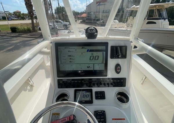 Pathfinder 2500 Hybrid image