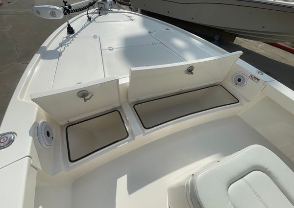 Pathfinder 2500 Hybrid image