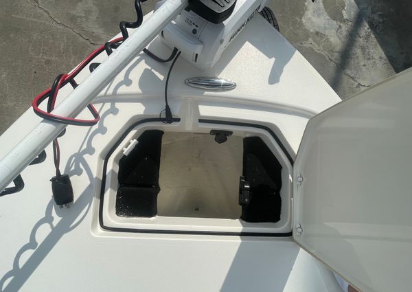 Pathfinder 2500 Hybrid image