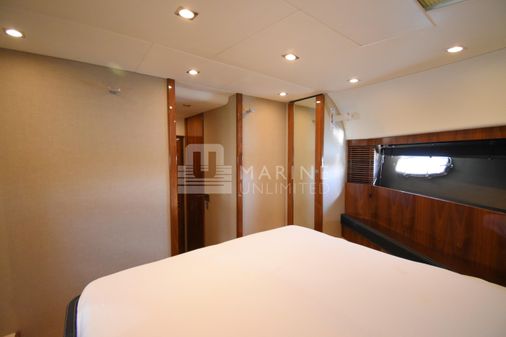 Fairline SQUADRON-55 image