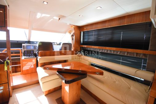 Fairline SQUADRON-55 image