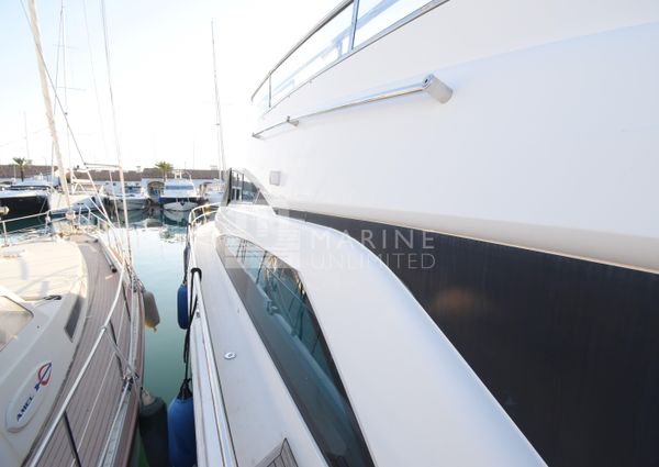 Fairline SQUADRON-55 image