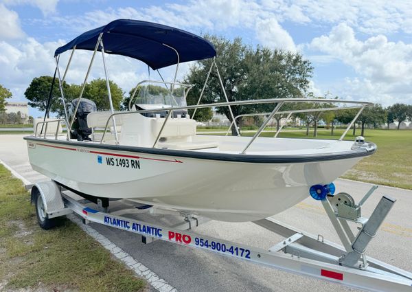 Boston-whaler 170-MONTAUK image