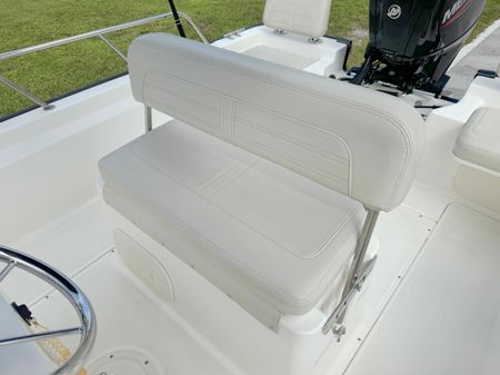 Boston-whaler 170-MONTAUK image