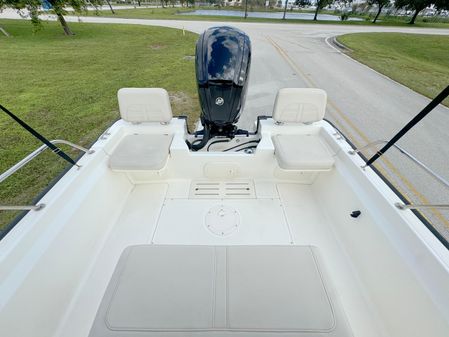 Boston-whaler 170-MONTAUK image