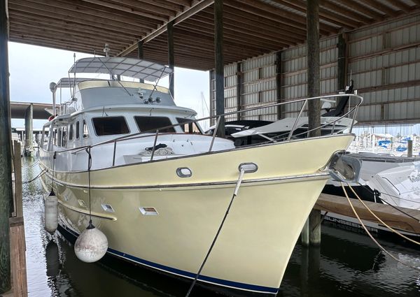 Cheoy-lee 66-LONG-RANGE-MOTOR-YACHT image