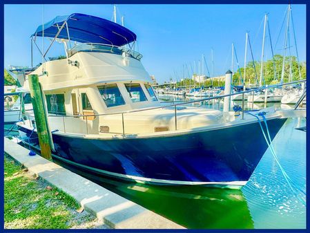 Mainship 34 Trawler image