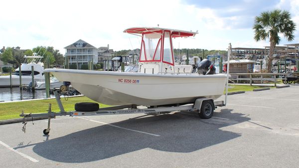 Carolina Skiff 218 DLV 