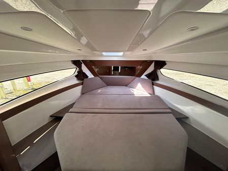 Beneteau Antares 11 Fly image