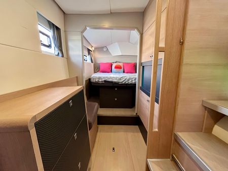 Catana 47 image