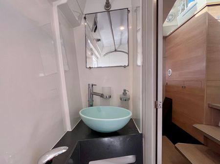 Catana 47 image