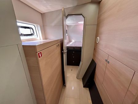 Catana 47 image