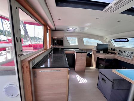 Catana 47 image