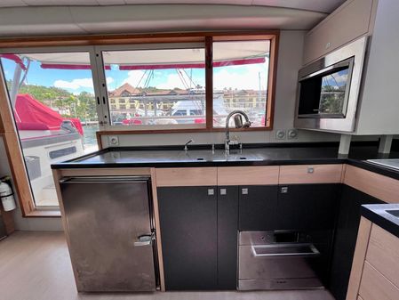 Catana 47 image