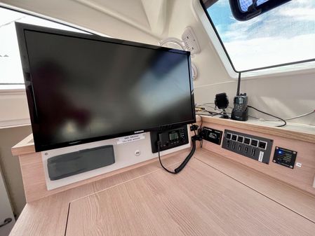 Catana 47 image