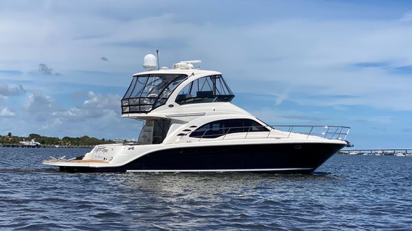 Sea Ray 52 Sedan Bridge