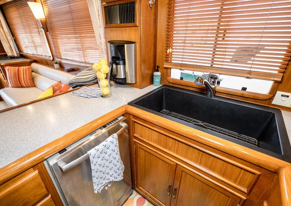 Fleming 55-PILOTHOUSE image