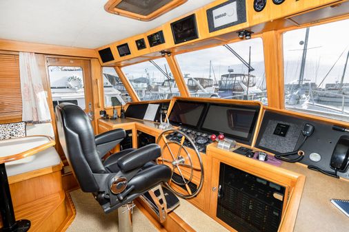 Fleming 55-PILOTHOUSE image