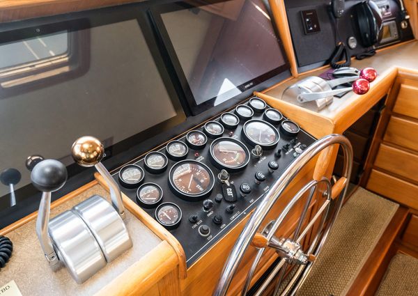 Fleming 55-PILOTHOUSE image