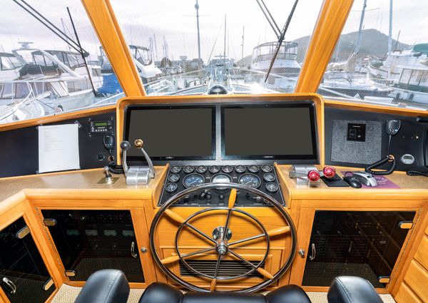 Fleming 55-PILOTHOUSE image