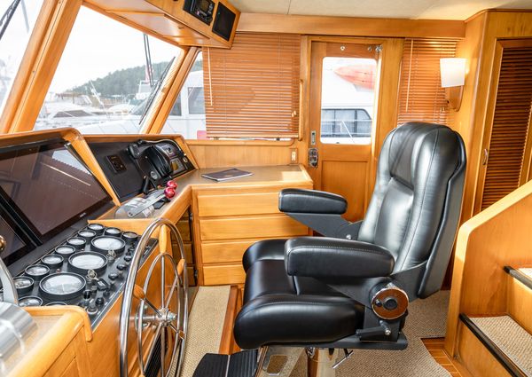 Fleming 55-PILOTHOUSE image