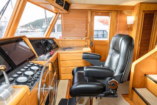 Fleming 55-PILOTHOUSE image