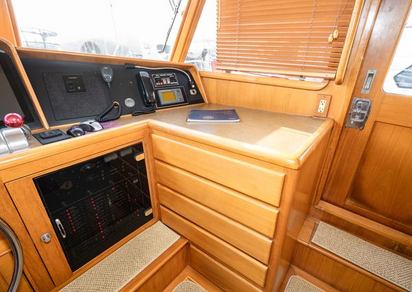 Fleming 55-PILOTHOUSE image