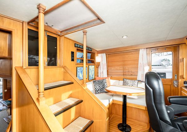 Fleming 55-PILOTHOUSE image