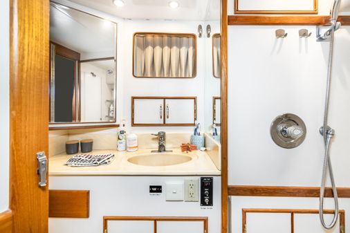 Fleming 55-PILOTHOUSE image