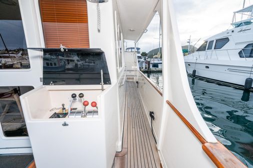 Fleming 55-PILOTHOUSE image