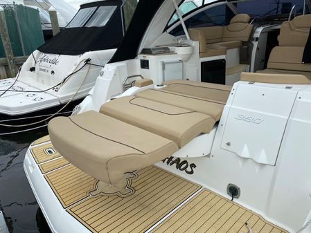 Cruisers Yachts 380 Express image