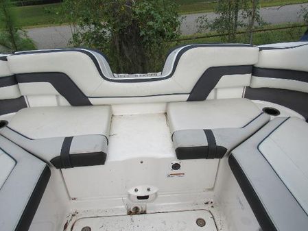 Yamaha-boats 242SE image