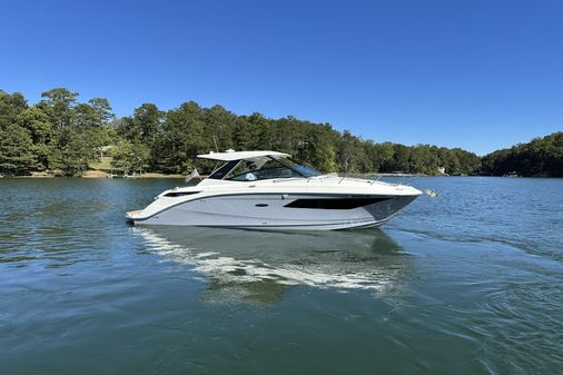 Sea Ray 320 Sundancer image